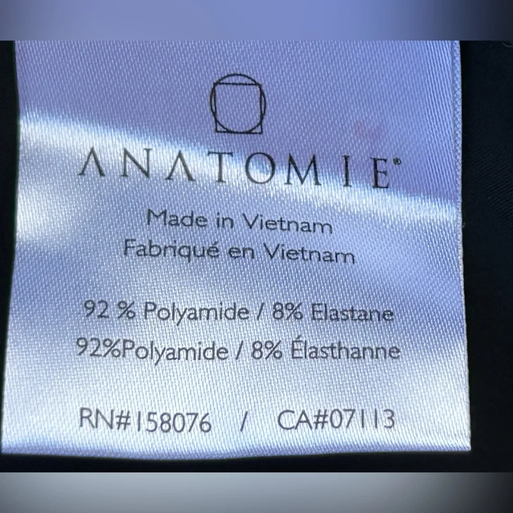 Anatomie Delaney Travel Vest in Black Size Large - Picture 10 of 16